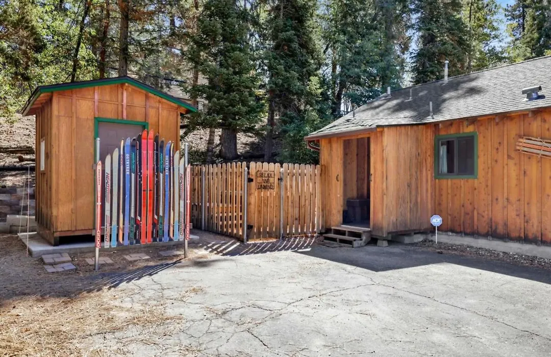 Near Bear Mountain | Hot Tub + Alpine Zoo-1
